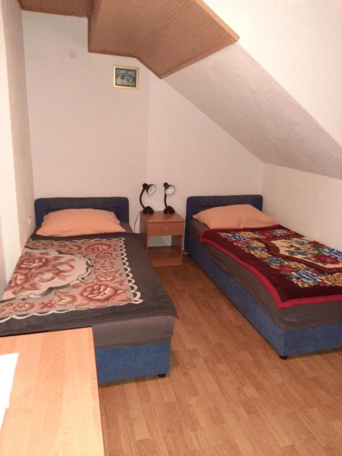 Rooms Mostanje Karlovac Εξωτερικό φωτογραφία