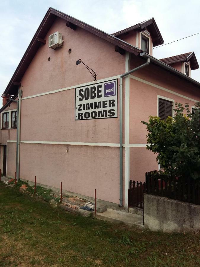Rooms Mostanje Karlovac Εξωτερικό φωτογραφία