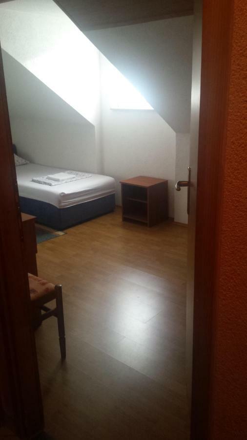 Rooms Mostanje Karlovac Εξωτερικό φωτογραφία